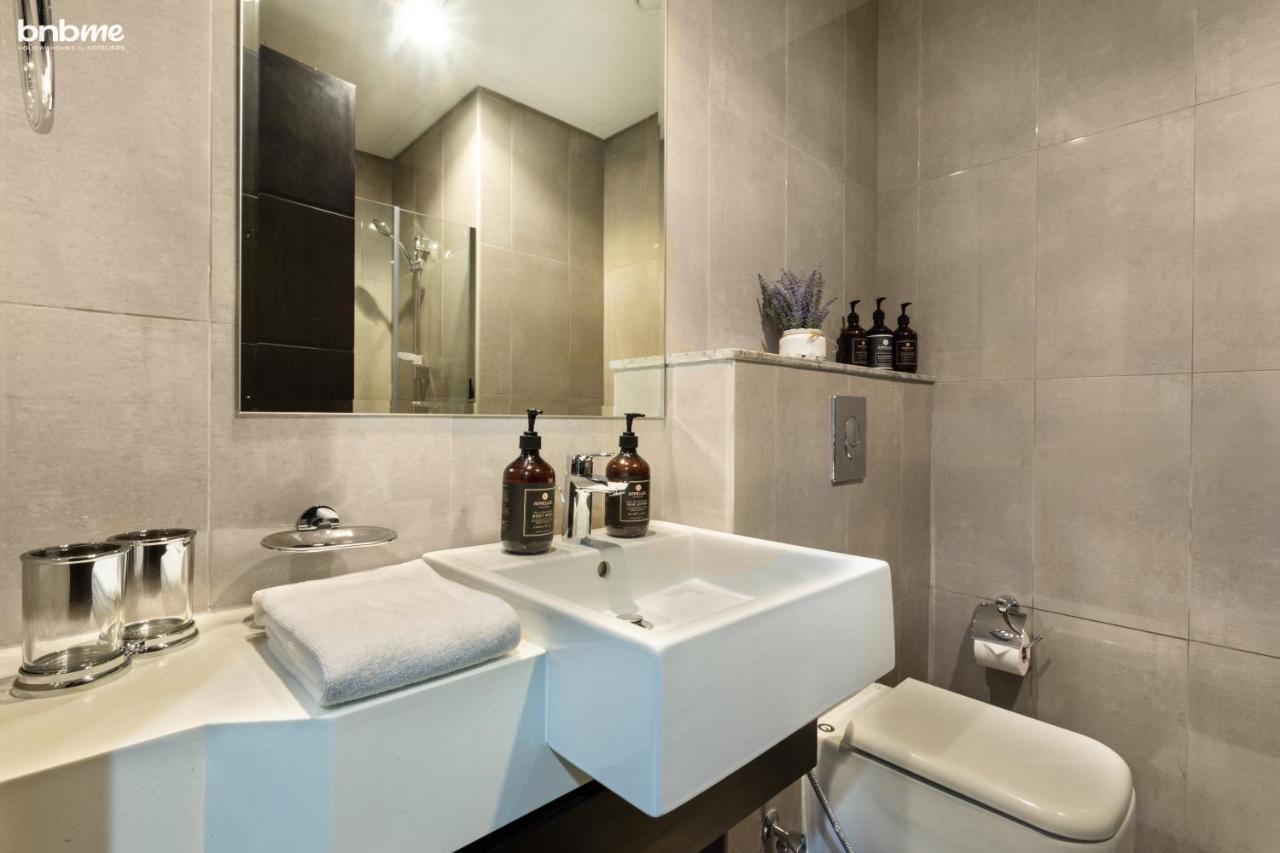 Bnbmehomes - Merano Tower Дубай Экстерьер фото